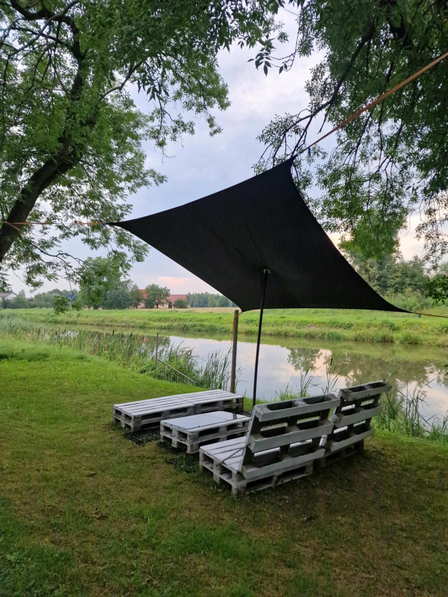 Noclegi Nad Woda Brzeznica  Exteriér fotografie